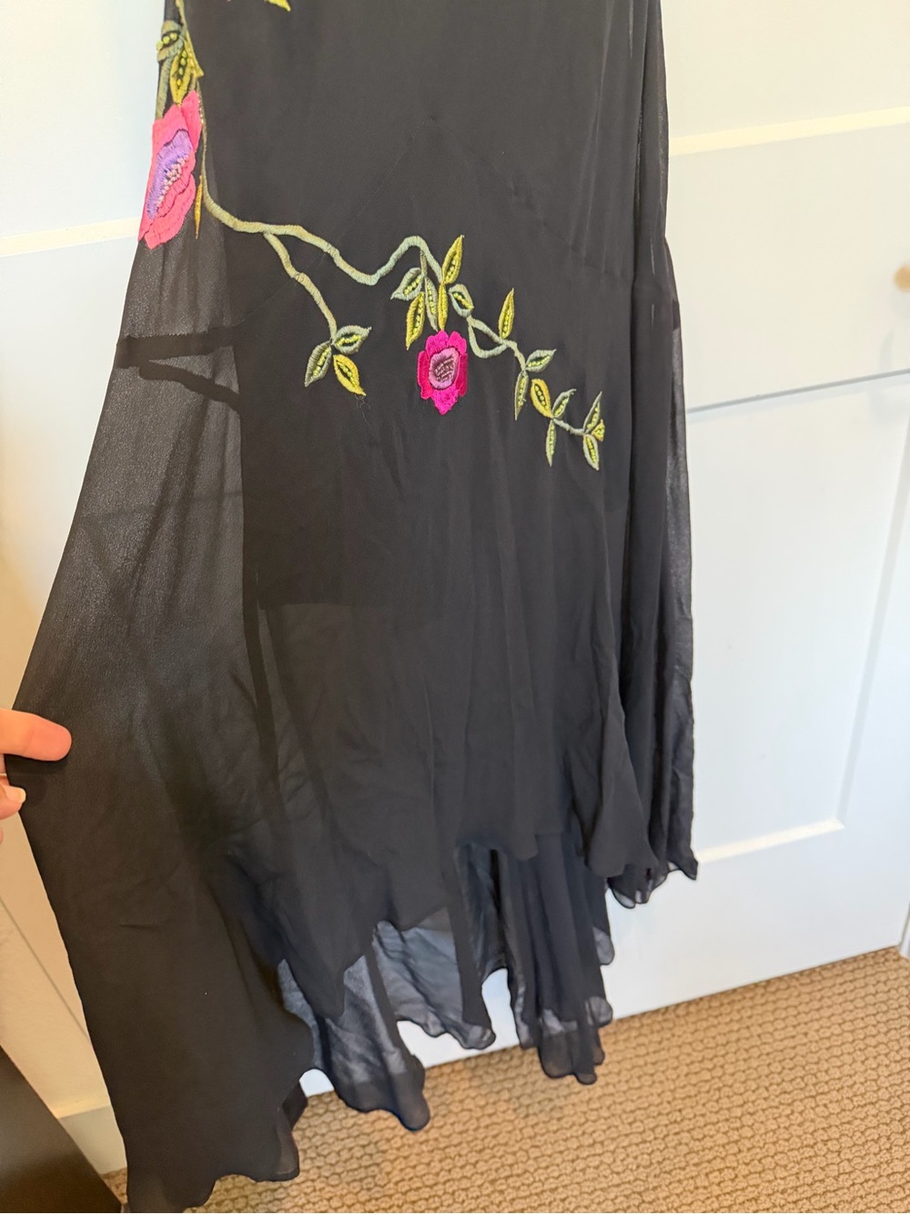 Cache Y2K 100% Silk Slip Dress Black Floral Embroidered Asymmetrical Hem Size M - Picture 8 of 14
